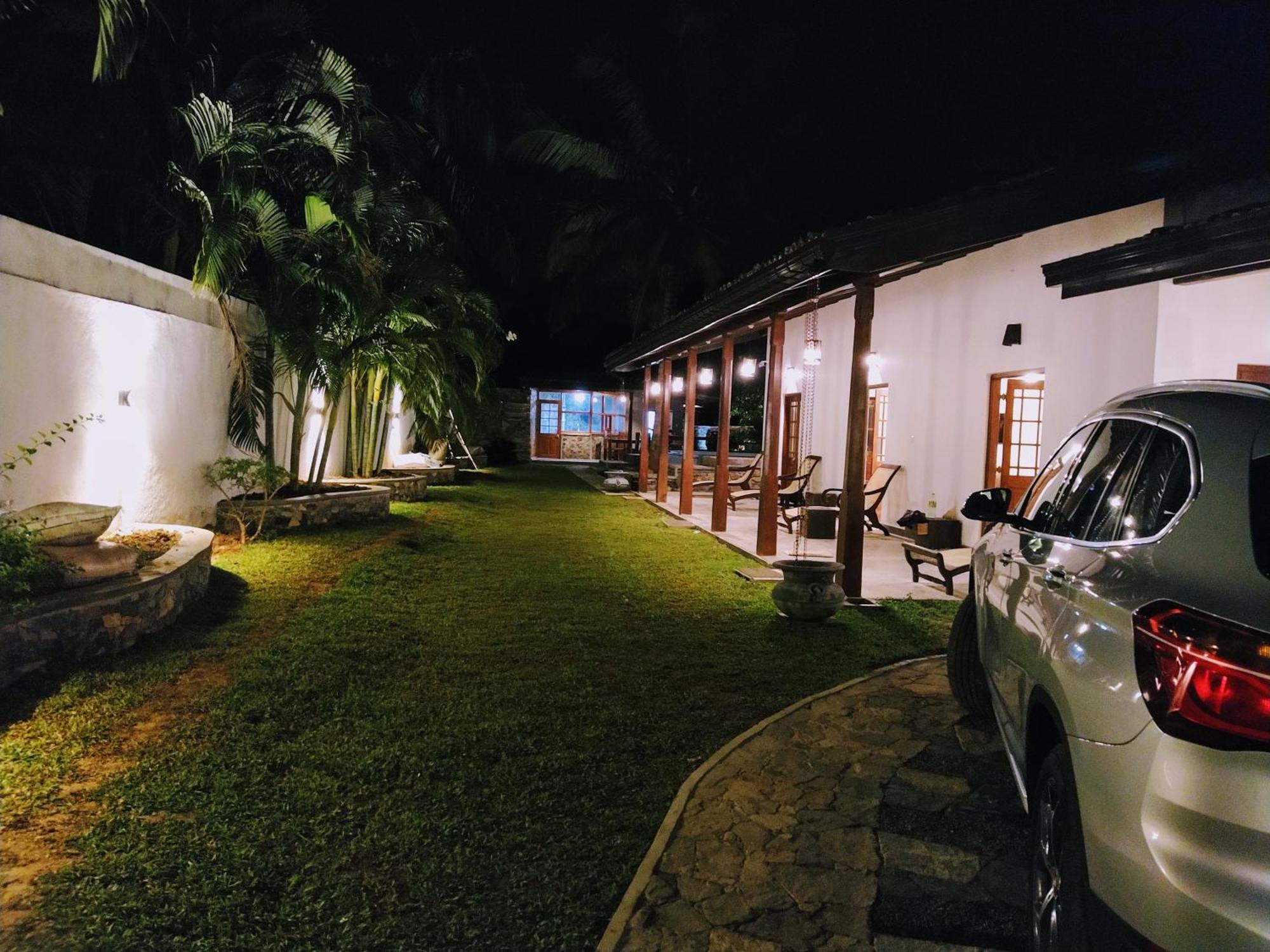 Villa Tangalle Lagoon Номер фото